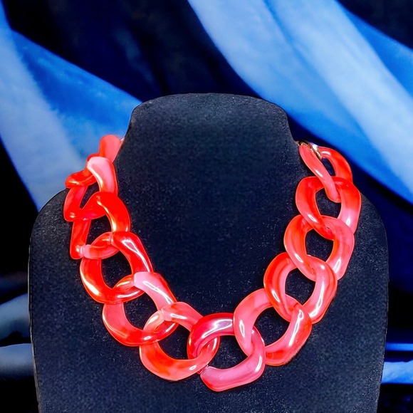 Mika Chunky Lucite Acrylic Chain Link Statement Necklace 17-20” Florescent - Picture 1 of 10